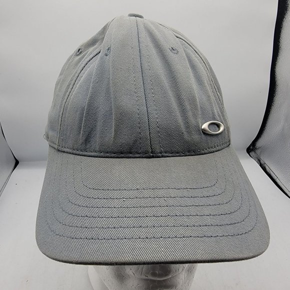 Oakley Tinfoil Grigio Scuro Adults Unisex Light Gray Hat Adjustable Lightweight - Picture 1 of 8